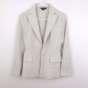 BLAZER SIZE SMALL TO MEDIUM